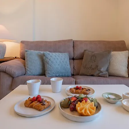 Apartment Cozy 2 Bdrm W Sea Views Next To Puerto Banus Marbella